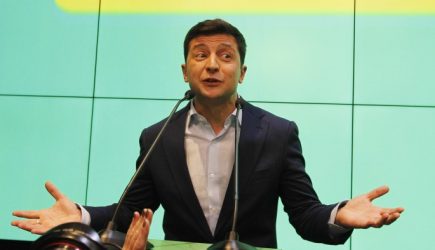 Новый Майдан: против Зеленского плетут заговор