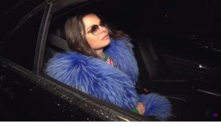 Наташа Королева решилась на опасную процедуру, чтобы не превращаться в тетку