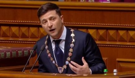 Закон об импичменте на Украине может ударить по самому Зеленскому