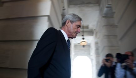 Потеряв «русский след», спецпрокурор США Мюллер сбежал со своего поста после требований «Конкорда»