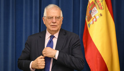 El Peri&oacute;dico: Россия вновь представляет угрозу