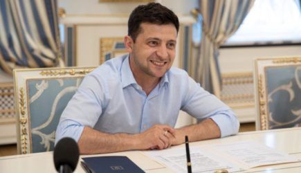 Зеленский внес в Раду представление об увольнении глав МИД, Минобороны и СБУ