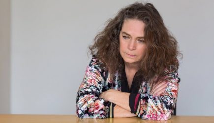 Люди в панике из-за страшной магнитной бури