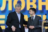 Порошенко крепко приложил новоиспеченного президента Зеленского