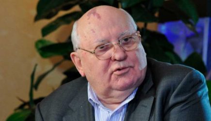 «Свет в конце тоннеля»: слегший Горбачев обратился к народу из больницы