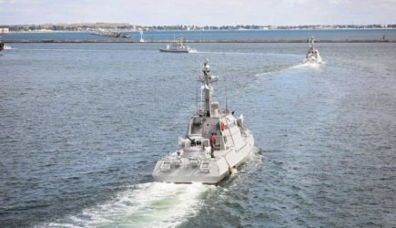 Топить: украинцы взбеленились из-за нарушившего границу российского судна