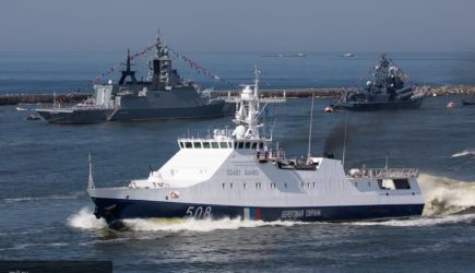 Американский крейсер внезапно пересек курс кораблю ВМФ России