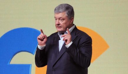 &#171;Скажу сенсационную фразу&#187;: Порошенко открестился от блокады Донбасса