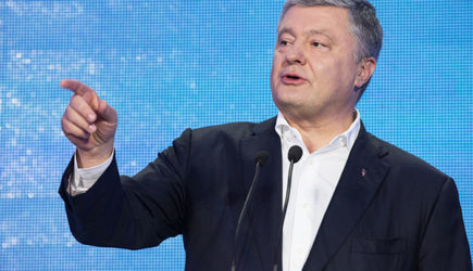 Пригласившие Порошенко на допрос силовики не поняли причину его визита