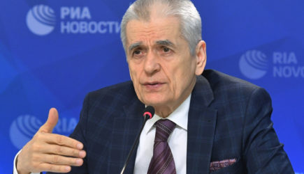 Онищенко рассказал о пивной мафии и возрасте противостояния алкоголю