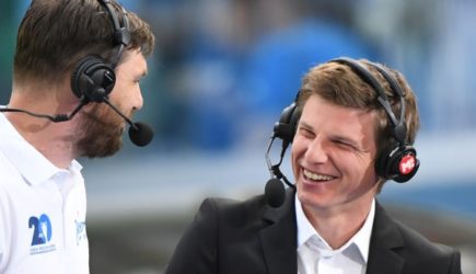 Аршавин увидел в пиве спутник футбола