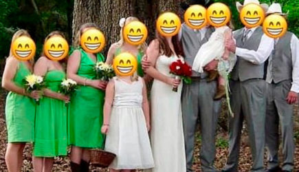 Невесту пристыдили за &laquo;чудовищные&raquo; платья ее подружек на свадьбе