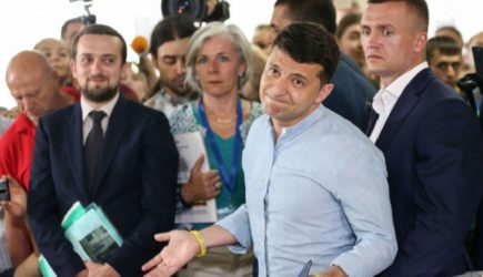 По моему мнению, на Украине происходит &#171;День сурка&#187;