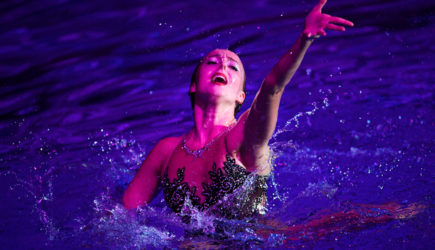 Российская синхронистка рассказала о пользе небритых ног