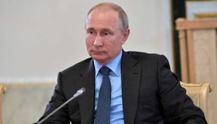 Рим в восторге: Путин навел порядок в столице Италии