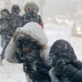 Метеорологи пообещали россиянам резкое похолодание и снег