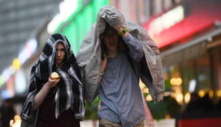 Россияне закупились пуховиками