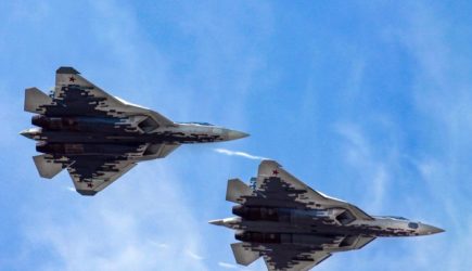 &#171;Это уже уровень НЛО!&#187; Русский пилот повторил катастрофу на истребителе Су-57 и запросто вышел штопора