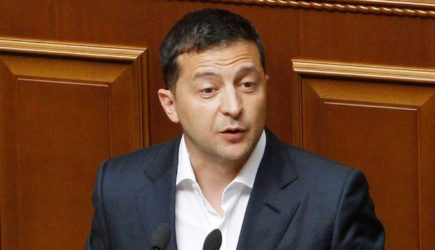 Отстранение Зеленского от власти: что происходит в Киеве