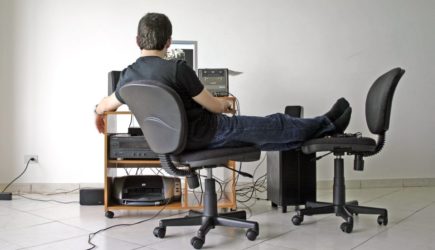 Ученые подсказали, как сохранить здоровье при сидячем образе жизни