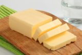 Названы 9 марок настоящего сливочного масла, остальные — подделка