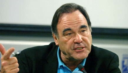 «То, что мы сделали с Россией, просто ужасно»: Оливер Стоун предсказал «империи зла» участь СССР