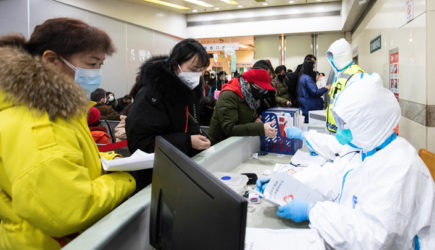 &laquo;Посылочки все получили?&raquo;: Могут ли отправления из Китая быть заражены новым смертельным вирусом