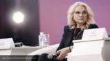 Голикова выступила за продление нерабочей недели и мер по социальному дистанцированию
