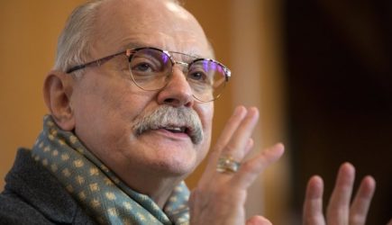 &#171;Завизжали по полной программе&#187;: Как Греф повлиял на бойкот Михалкова. Мнение Хазина