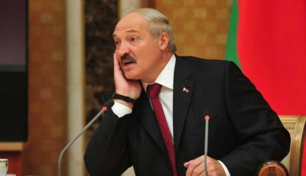 Эксперт: Москва готовит &#171;сюрприз&#187; для Лукашенко