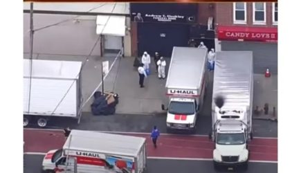 В Нью-Йорке обнаружили грузовик с десятками тел