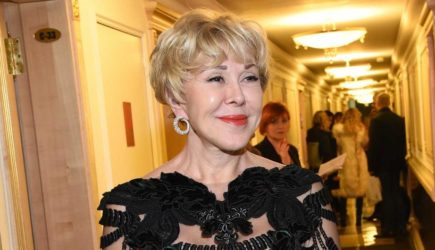 «Я хочу ею гордиться»: Успенская отказалась содержать дочь