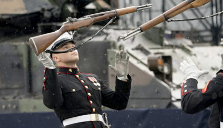 &#171;Будет страшная война&#187;: Россию заставят спасти США