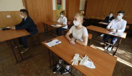 «Чего боятся чиновники и бюрократы?» Мясников не постеснялся высказать правду о «дистанционке»