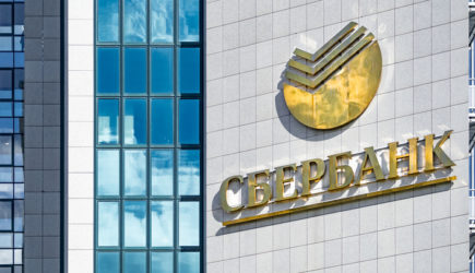 &#171;Жлобство Сбербанка запредельно&#187;: Золотой клиент объяснил, почему сказал &#171;пока&#187; Грефу