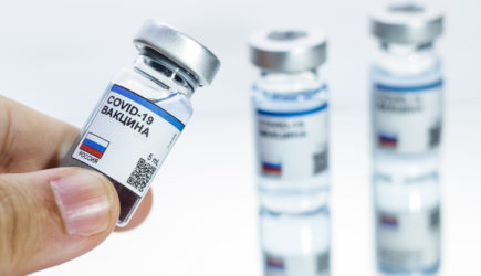 &#171;О вакцинации не может быть и речи&#187;: Академик РАН наотрез отказался делать прививку от COVID-19