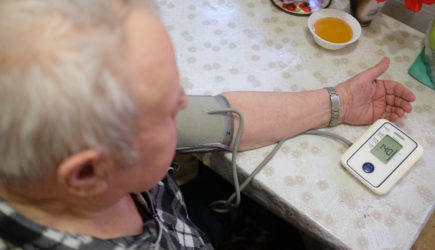 Страдающим от гипертонии россиянам дали несколько советов