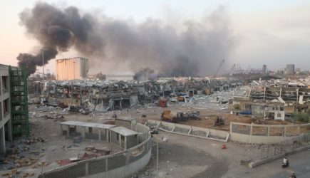 Опять украинский след? В эпицентре взрыва в Бейруте оказалось судно из Мариуполя