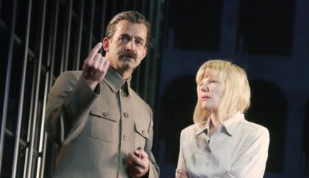 &#171;Совести у вас нет&#187;: Певцов заступился за оскорбленную Захарову