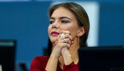 Комментатор Губерниев открыто заговорил о детях Кабаевой