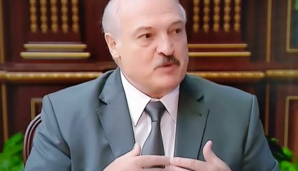 Лукашенко осадил и США, и Францию, дав личный совет: «Прежде чем тыкать пальцем в нас»