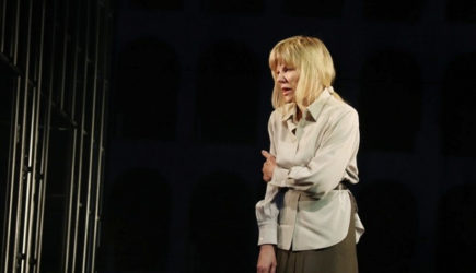 &laquo;Несчастная баба&raquo;: дочь Марка Захарова оказалась алкоголичкой