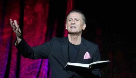 Cкандал на похоронах изменил Меньшикова до неузнаваемости