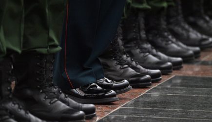 Российские десантники испытают непахнущие носки