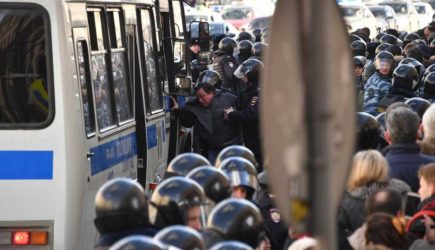 Запад готовит в  России государственный переворот — заявление эксперта