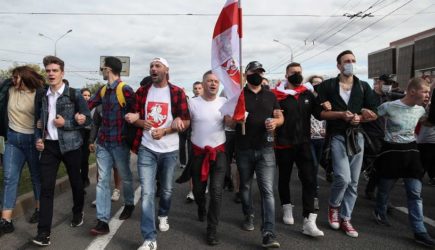 Белорусская оппозиция просит у Брюсселя миллиарды долларов помощи