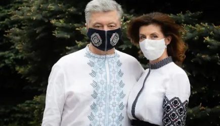 Заразившийся коронавирусом Порошенко госпитализирован