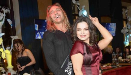 &#171;Сдает здоровье&#187;: Королева и Тарзан раздавлены предательством Малахова