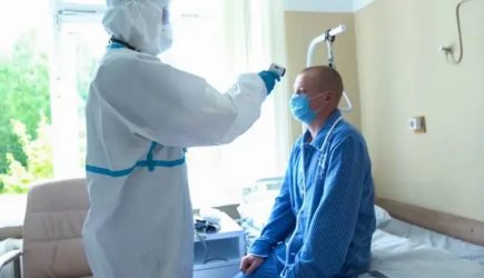 Роспотребнадзор рассказал о&nbsp;побочных эффектах вакцины &laquo;Спутник V&raquo;