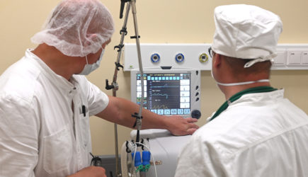 США утилизировали полученные от России аппараты ИВЛ